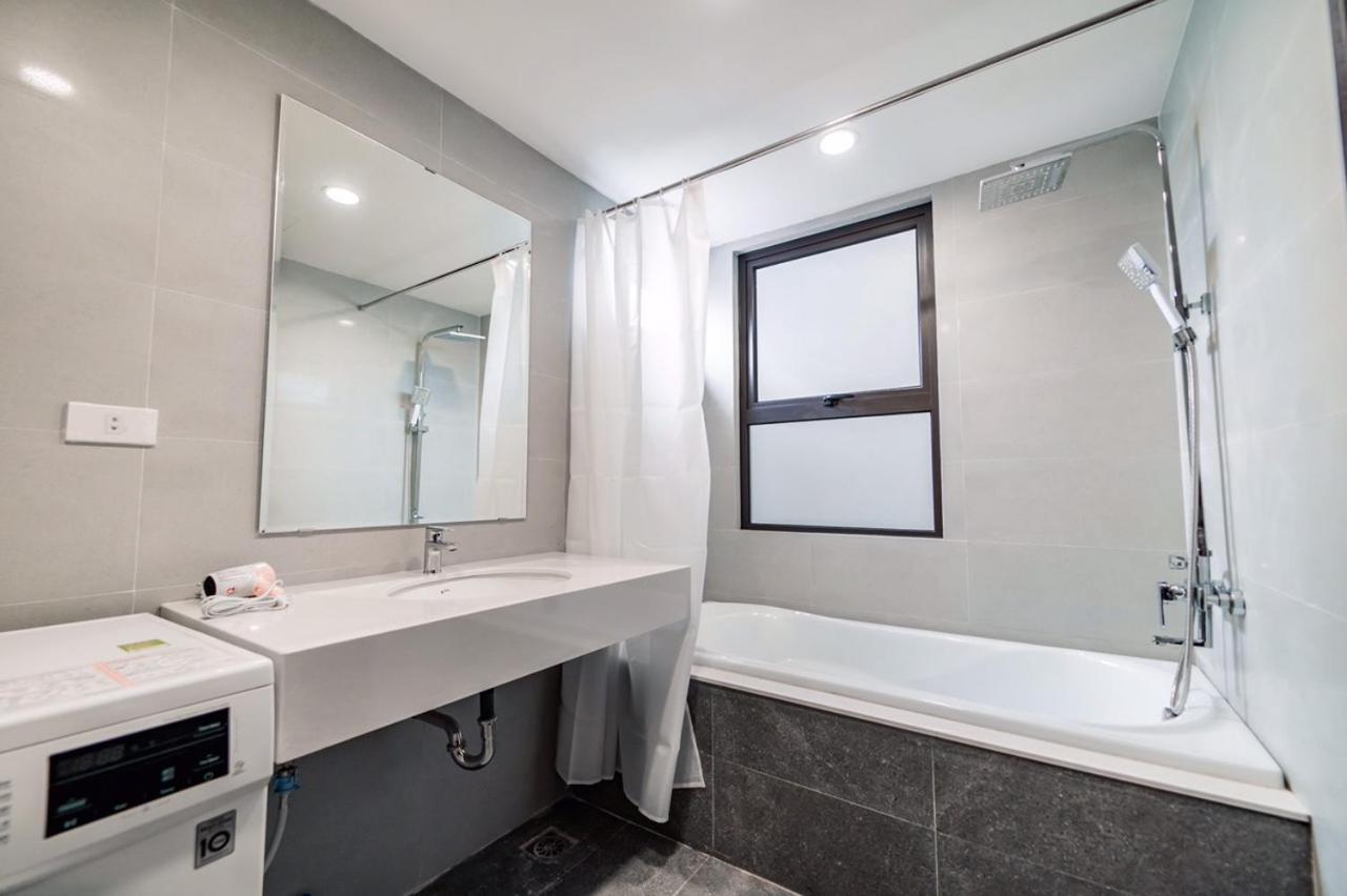 T&B Housing Aparthotel Hanoi Esterno foto